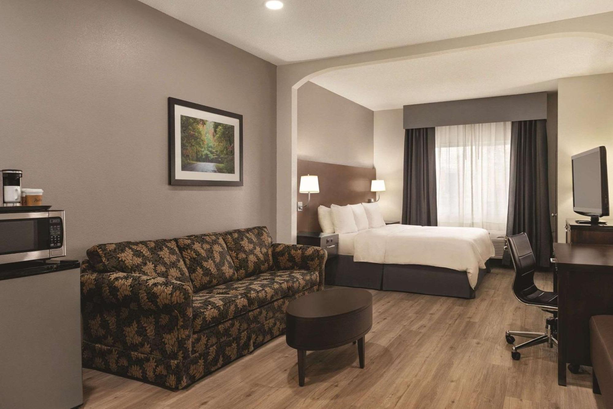 Radisson Hotel & Conference Center Rockford Buitenkant foto